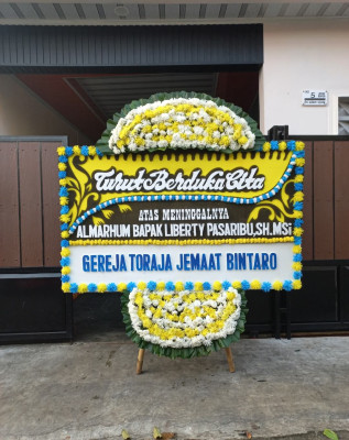 Papan Bunga Duka di Karangwareng