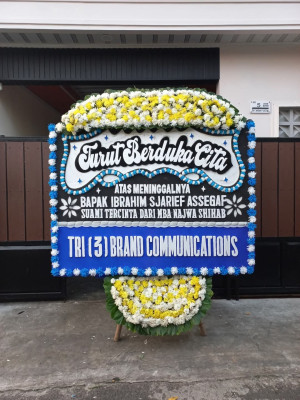 Papan Bunga Duka di Karangwareng